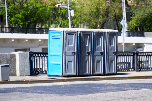 Best Portable Toilet Rental for Emergency Services in Legend Lake, WI